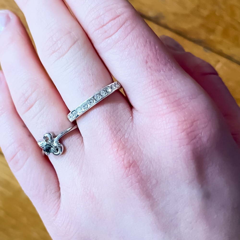 Silver crystal ring